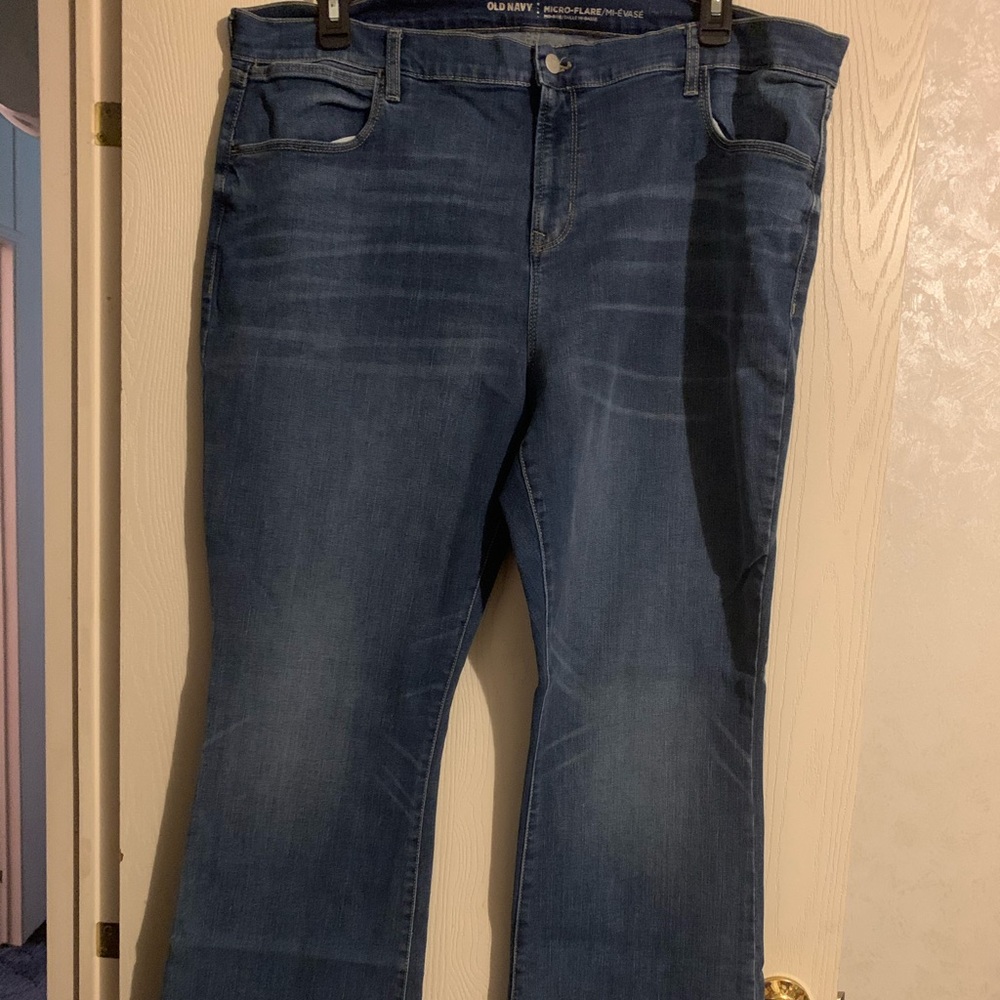 Old Navy Micro Flare Jeans - NWOT